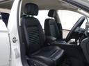 こちらのお車には認定中古車保証が1年間付いておりますのでご安心ください。さらなる安心を、という場合には、有料にはなりますが延長保証もございます。