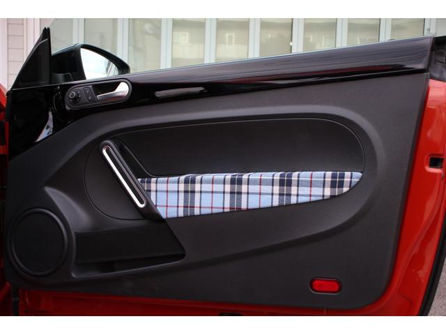 ザ・ビートル 2.0Rライン 2025大阪モーターショー出品車両 MadBug オリジナルリフトアップサス オリジナルカンガルーバー 内装張替え(15枚目)