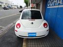 VOLKSWAGEN NEW BEETLE