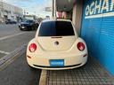 VOLKSWAGEN NEW BEETLE