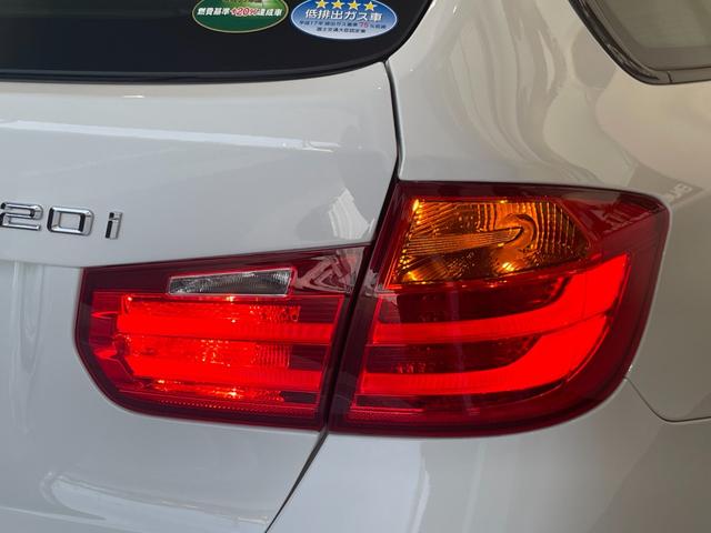 320iツーリング Mスポーツ 1オーナー ストレージパッケージ 純正18インチアルミホイール 電動パワーシート 衝突軽減ブレーキ 車線逸脱防止 アクティブクルーズコントロール キセノンヘッドライト 電動トランクゲート ミラーETC(66枚目)