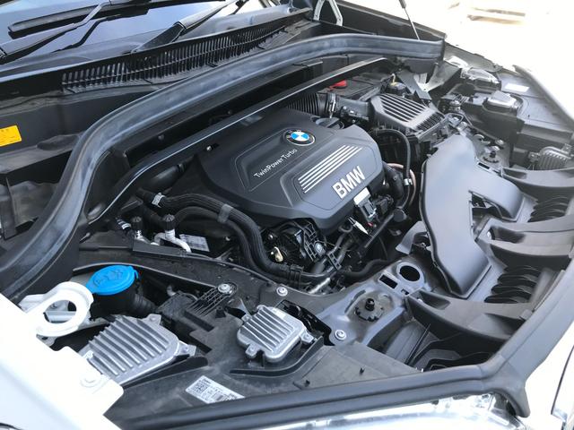 xDrive 18d xライン ミネラルホワイト コンフォートPKG Xライン 純正ナビ 純正18インチアルミホイール ETC搭載付きルームミラー 電動リアゲート 純正クロスシートオートエアコン プログラマブルボタン 床下収納(19枚目)