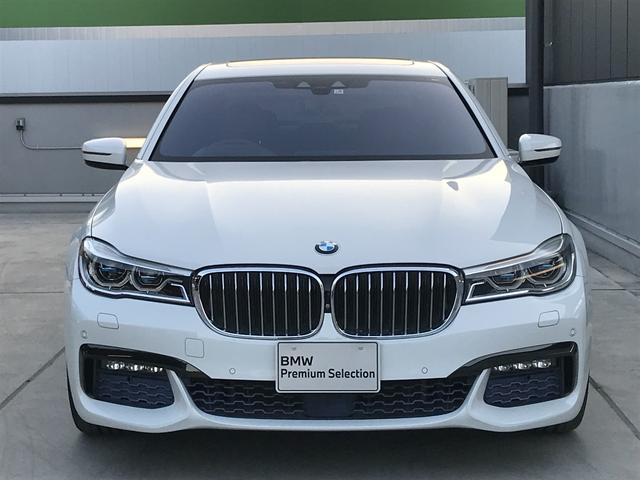 740i Mスポーツ Bluetooth接続機能 ブラックレザーシート 衝突被害軽減ブレーキ アクティブクルーズコントロール 全周囲カメラ オプション20インチアルミホイール レーザーライト リモートパーキング(5枚目)