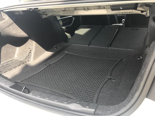 320d Mスポーツ ワンオーナー 後期型 アクティブクルーズコントロール ブラックダコタレザーシート 衝突被害軽減ブレーキ パドルシフト シートヒーター バックカメラ マルチファンクションステアリング LEDヘッドライト(41枚目)