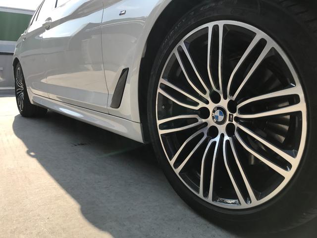 523dツーリング Mスポーツ 弊社下取車 ヘッドアップディスプレイ ハンドルアシスト アクティブクルーズコントロール 全周囲カメラ 電動リアゲート スマートキー 純正18AW Bluetooth搭載車両 LEDヘッドライト(10枚目)