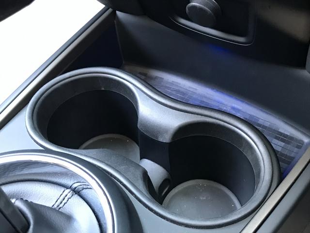 クーパーD クロスオーバー エッセンシャル・トリム 弊社下取車 ワンオーナー クルーズコントロール アンビエントライト ユニオンジャックテールランプ 純正17インチブラックホイール ユニオンジャックミラーキャップ 純正HDDナビ バックカメラ ETC(60枚目)