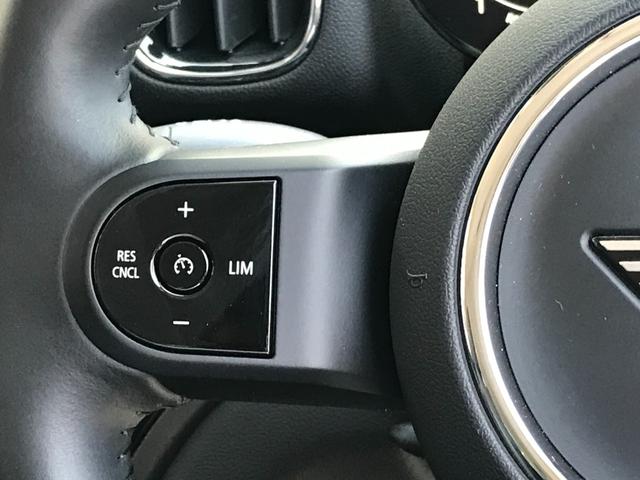 クーパーD クロスオーバー エッセンシャル・トリム 弊社下取車 ワンオーナー クルーズコントロール アンビエントライト ユニオンジャックテールランプ 純正17インチブラックホイール ユニオンジャックミラーキャップ 純正HDDナビ バックカメラ ETC(64枚目)