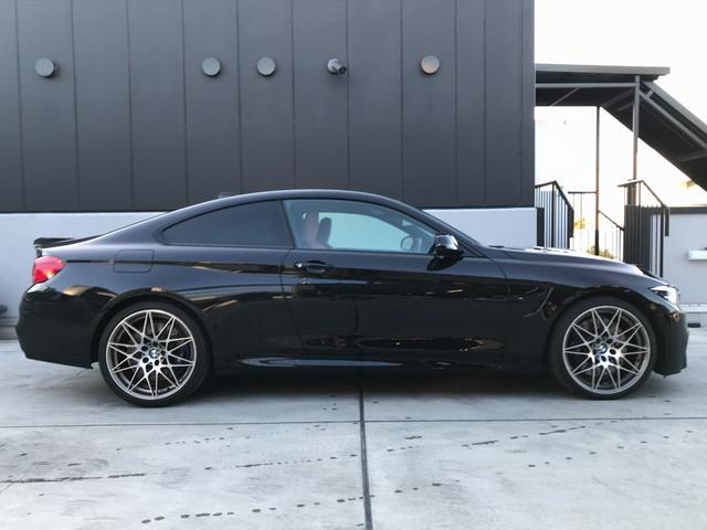 M4クーペ コンペティション MドライブロジックDCT サキールオレンジレザーシート 軽減ブレーキ 純正HDDナビ バックカメラ LEDヘッドライト ミラーETC(7枚目)