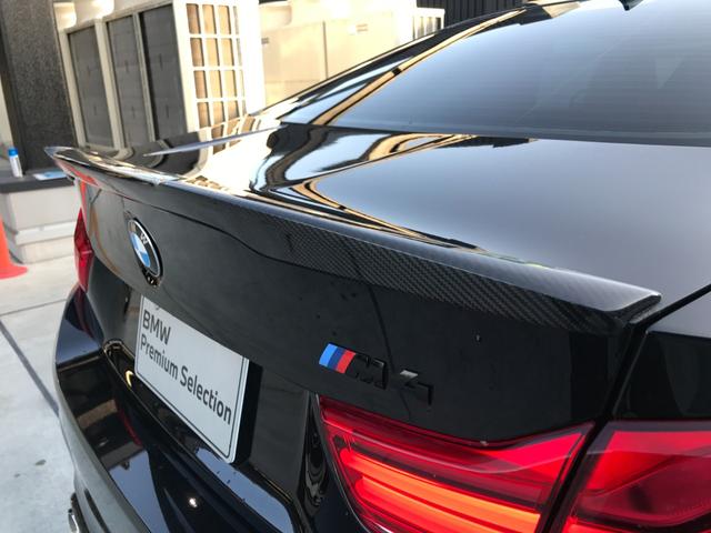 M4クーペ コンペティション MドライブロジックDCT サキールオレンジレザーシート 軽減ブレーキ 純正HDDナビ バックカメラ LEDヘッドライト ミラーETC(32枚目)