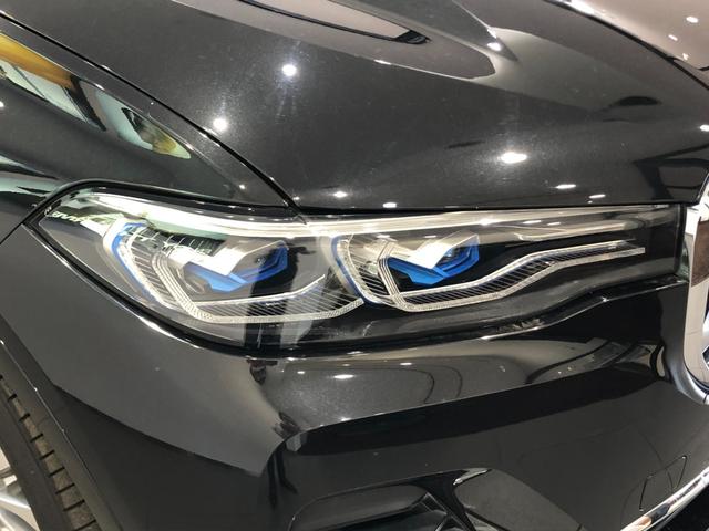 Ｘ７ ｘＤｒｉｖｅ　３５ｄ　デザインピュアエクセレンス　タルトゥフォレザーシート　スカイラウンジパノラマサンルーフ　ＢＭＷレーザーライト　アクティブクルーズコントロール　全周囲カメラ　オプション２２アロイホイール　ハンドルアシスト　６人乗り　後退アシスト（59枚目）