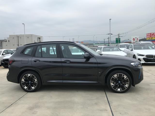 ＢＭＷ ｉＸ３