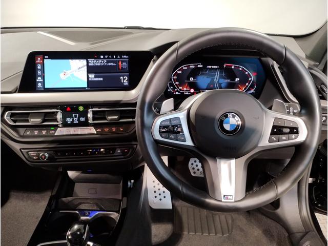１シリーズ Ｍ１３５ｉ　ｘＤｒｉｖｅ　Ｍプラスパッケージ　パノラマガラスサンルーフ　アクティブクルーズコントロール　ヘッドアップディスプレイ　純正１８インチアルミホイール　ブラックレザーシート　５０周年記念モデル　ワンオーナー（13枚目）