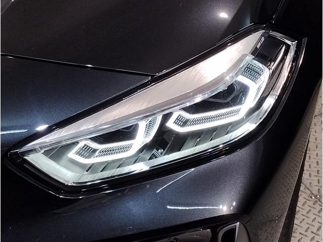 １シリーズ Ｍ１３５ｉ　ｘＤｒｉｖｅ　Ｍプラスパッケージ　パノラマガラスサンルーフ　アクティブクルーズコントロール　ヘッドアップディスプレイ　純正１８インチアルミホイール　ブラックレザーシート　５０周年記念モデル　ワンオーナー（24枚目）