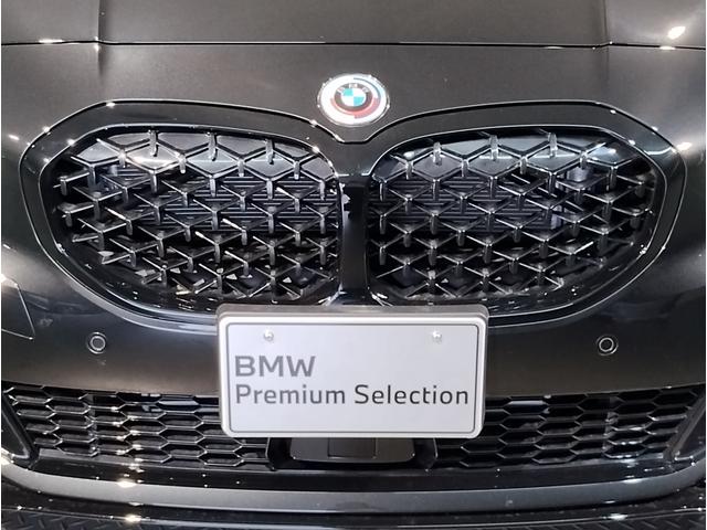 １シリーズ Ｍ１３５ｉ　ｘＤｒｉｖｅ　Ｍプラスパッケージ　パノラマガラスサンルーフ　アクティブクルーズコントロール　ヘッドアップディスプレイ　純正１８インチアルミホイール　ブラックレザーシート　５０周年記念モデル　ワンオーナー（25枚目）