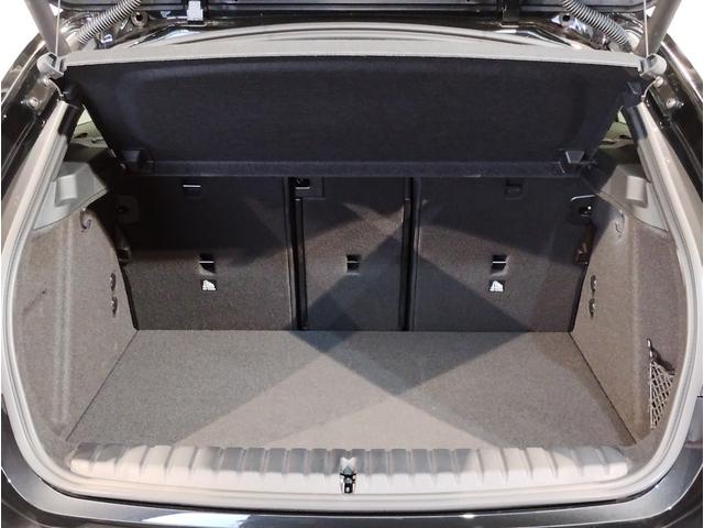 １シリーズ Ｍ１３５ｉ　ｘＤｒｉｖｅ　Ｍプラスパッケージ　パノラマガラスサンルーフ　アクティブクルーズコントロール　ヘッドアップディスプレイ　純正１８インチアルミホイール　ブラックレザーシート　５０周年記念モデル　ワンオーナー（33枚目）