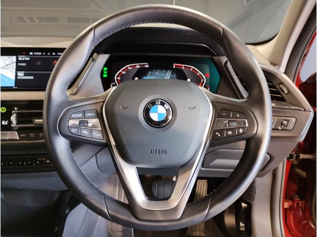 １シリーズ １１８ｄ　インディビジュアル・エディション　３０台限定車　ＨｉＦｉスピーカー　アクティブクルーズコントロール　オートチックハイビーム　ストレージパッケージ　Ｍスポーツエクステリア　電動リヤゲート　純正１７インチアルミホイール　ミラー純正ＥＴＣ（11枚目）