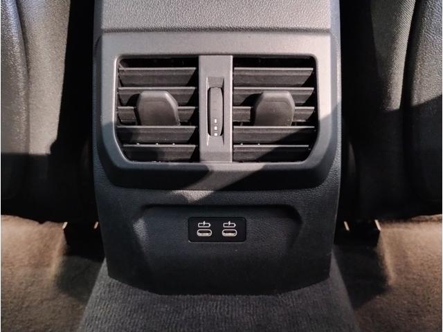 １シリーズ １１８ｄ　インディビジュアル・エディション　３０台限定車　ＨｉＦｉスピーカー　アクティブクルーズコントロール　オートチックハイビーム　ストレージパッケージ　Ｍスポーツエクステリア　電動リヤゲート　純正１７インチアルミホイール　ミラー純正ＥＴＣ（39枚目）