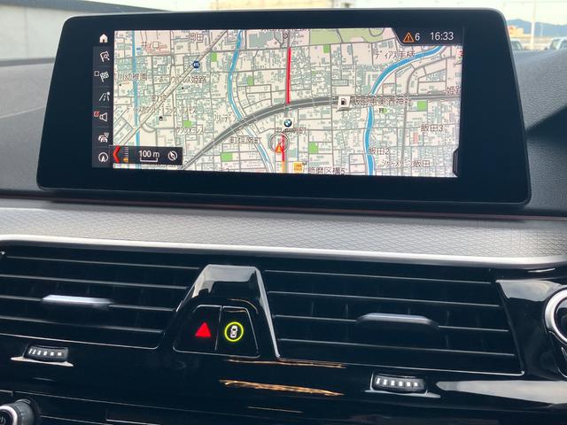 ５シリーズ ５２３ｄ　ｘＤｒｉｖｅツーリングＭスピハイラインＰ　弊社下取車両　ブラックレザーシート　電動トランクゲート　衝突被害軽減ブレーキ　電動シート　シートヒーター　ＴＶチューナー　Ｂｌｕｅｔｏｏｔｈ接続　前後障害物センサー　ヘッドアップディスプレイ（18枚目）