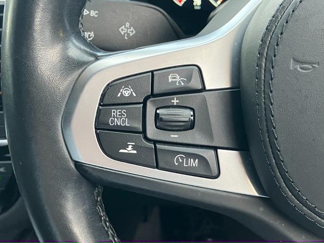 ５シリーズ ５２３ｄ　ｘＤｒｉｖｅツーリングＭスピハイラインＰ　弊社下取車両　ブラックレザーシート　電動トランクゲート　衝突被害軽減ブレーキ　電動シート　シートヒーター　ＴＶチューナー　Ｂｌｕｅｔｏｏｔｈ接続　前後障害物センサー　ヘッドアップディスプレイ（53枚目）
