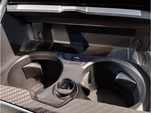 M3 M3 MTファイナル・エディション ワンオーナー車 ファイナルエディション 6MT 20インチアルミホイール カーボンルーフ BMWレーザーライト ブラックレザーシート シートヒーター リヤウイング ヘッドアップディスプレイ(60枚目)