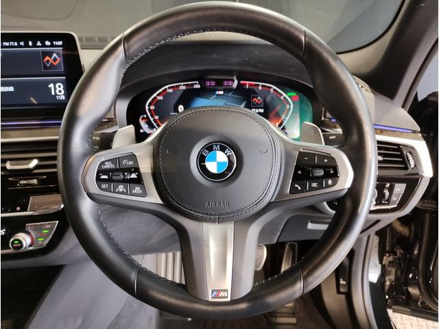 ５シリーズ ５２３ｉ　Ｍスポーツ　ブラックレザーシート　シートヒーター　アダプティブＭサスペンション　電動トランクゲート（キック開閉無し）１９インチアルミ　ヘッドアップディスプレイ　アンビエントライト　ＬＥＤライト　オートハイビーム（21枚目）