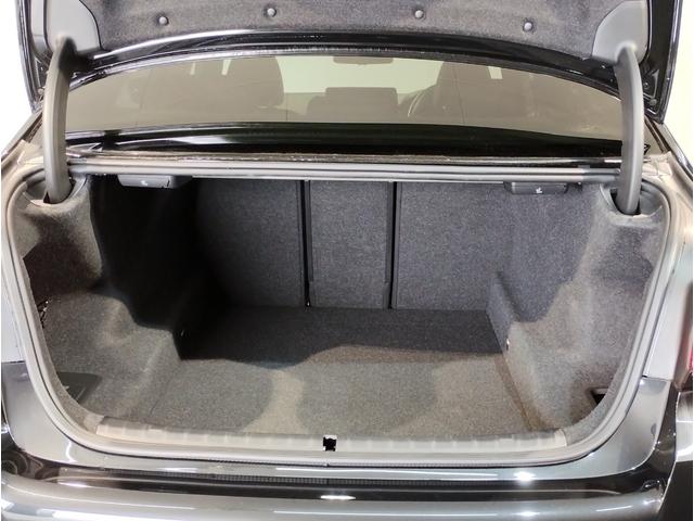 ５シリーズ ５２３ｉ　Ｍスポーツ　ブラックレザーシート　シートヒーター　アダプティブＭサスペンション　電動トランクゲート（キック開閉無し）１９インチアルミ　ヘッドアップディスプレイ　アンビエントライト　ＬＥＤライト　オートハイビーム（40枚目）