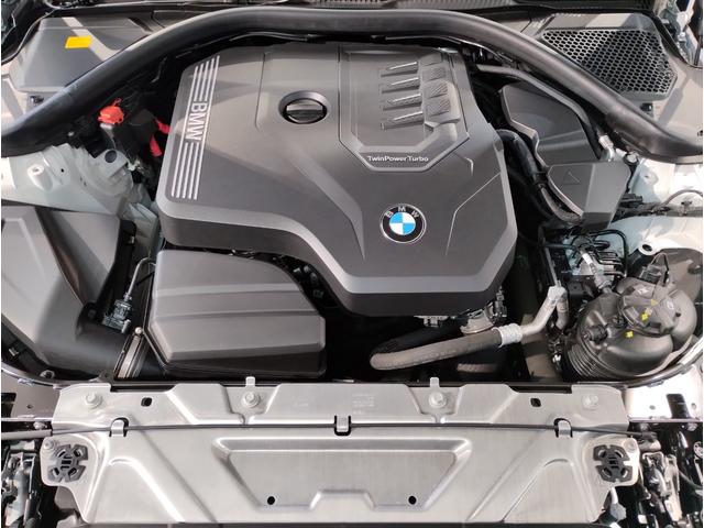 ３シリーズ ３１８ｉ　Ｍスポーツ　コンフォートＰ　シートヒーター　ヘッドアップディスプレイ　全周囲カメラ　１８インチＡＷ　衝突軽減ブレーキ　ステアリングサポート　アクティブクルーズコントロール　電動トランク　ＡｐｐｌｅＣａｒＰｌａｙ（20枚目）