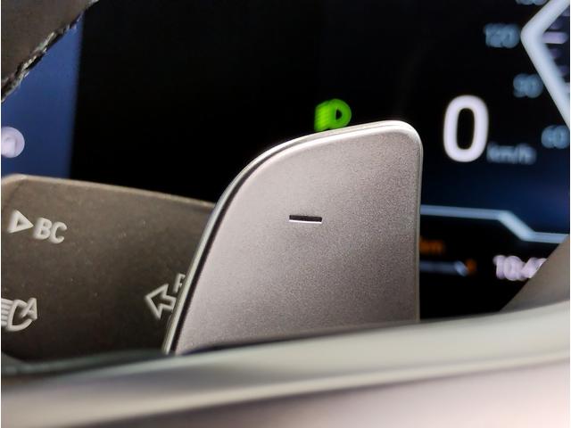 ３シリーズ ３１８ｉ　Ｍスポーツ　コンフォートＰ　シートヒーター　ヘッドアップディスプレイ　全周囲カメラ　１８インチＡＷ　衝突軽減ブレーキ　ステアリングサポート　アクティブクルーズコントロール　電動トランク　ＡｐｐｌｅＣａｒＰｌａｙ（61枚目）