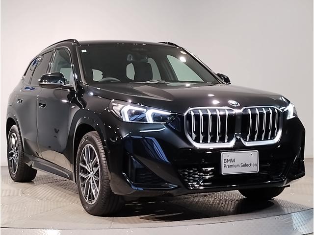 Ｘ１ ｘＤｒｉｖｅ　２０ｄ　Ｍスポーツ　ワンオーナー　ＯＳ９　アンドロイドオート　アップルカープレイ　電動シート　シートヒーター　全周囲カメラ　純正１８インチＡＷ　電動リアゲート　　アクティブクルーズコントロール　ヘッドアップディスプレイ（6枚目）