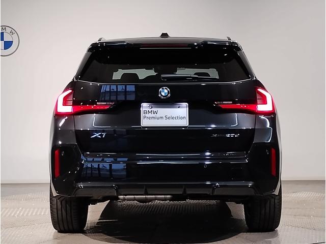 Ｘ１ ｘＤｒｉｖｅ　２０ｄ　Ｍスポーツ　ワンオーナー　ＯＳ９　アンドロイドオート　アップルカープレイ　電動シート　シートヒーター　全周囲カメラ　純正１８インチＡＷ　電動リアゲート　　アクティブクルーズコントロール　ヘッドアップディスプレイ（9枚目）
