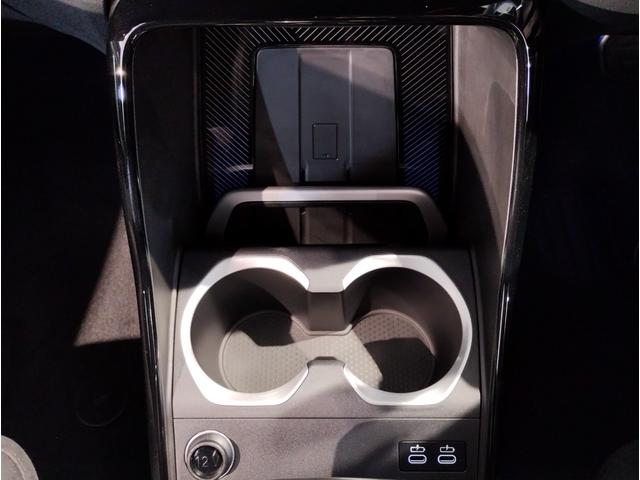 Ｘ１ ｘＤｒｉｖｅ　２０ｄ　Ｍスポーツ　ワンオーナー　ＯＳ９　アンドロイドオート　アップルカープレイ　電動シート　シートヒーター　全周囲カメラ　純正１８インチＡＷ　電動リアゲート　　アクティブクルーズコントロール　ヘッドアップディスプレイ（48枚目）