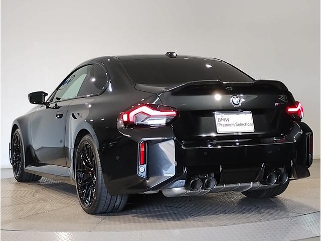 Ｍ２ ベースグレード　ハイラインパッケージ　ワンオーナー車両　ＢＭＷパフォーマンスカーボンフロントスポイラー　ＢＭＷパフォーマンスカーボンリヤスポイラー　ハーマンカードンすポーカー　ブラックレザーシート　シートヒーター　ヘッドアップディスプレイ（25枚目）