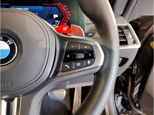 Ｍ２ ベースグレード　ハイラインパッケージ　ワンオーナー車両　ＢＭＷパフォーマンスカーボンフロントスポイラー　ＢＭＷパフォーマンスカーボンリヤスポイラー　ハーマンカードンすポーカー　ブラックレザーシート　シートヒーター　ヘッドアップディスプレイ（67枚目）