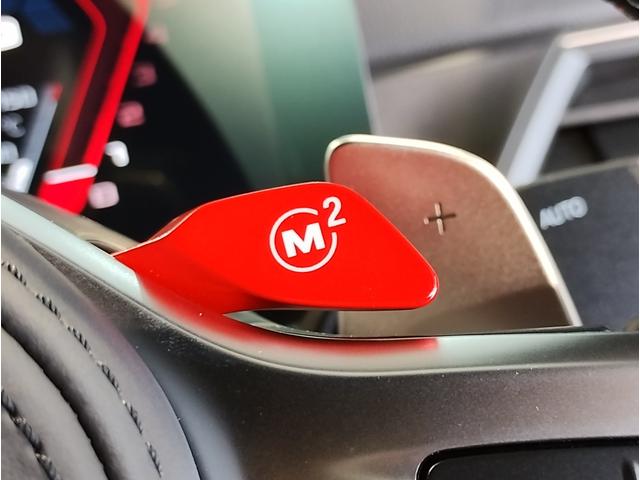 Ｍ２ ベースグレード　ハイラインパッケージ　ワンオーナー車両　ＢＭＷパフォーマンスカーボンフロントスポイラー　ＢＭＷパフォーマンスカーボンリヤスポイラー　ハーマンカードンすポーカー　ブラックレザーシート　シートヒーター　ヘッドアップディスプレイ（69枚目）