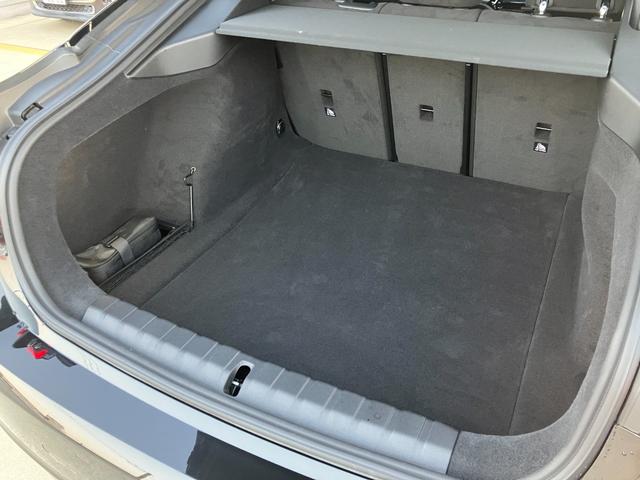 4シリーズ 420d xDriveグランクーペ Mスポーツ デモレンタ ACC 全周囲カメラ HDDナビ 電動リアゲート 衝突軽減ブレーキ ステアリングサポート シートヒーター 電動シート コンフォートアクセス BT/USB接続(19枚目)