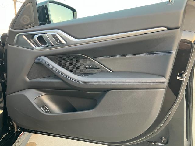 4シリーズ 420d xDriveグランクーペ Mスポーツ デモレンタ ACC 全周囲カメラ HDDナビ 電動リアゲート 衝突軽減ブレーキ ステアリングサポート シートヒーター 電動シート コンフォートアクセス BT/USB接続(31枚目)