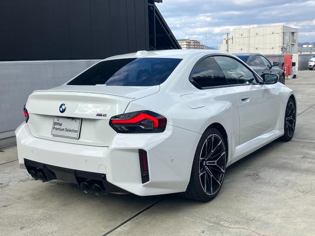 弊社の在庫は全車保証がついております！（車体代金に含まれております）年式などの条件はございますが別途料金で変更することも可能です。（例：１年保証を２年保証に、２年保証を３年４年に）