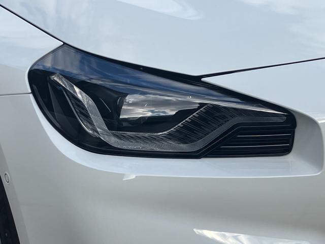 ご納車後も全国約２００拠店のＢＭＷ正規ディーラーサービス工場にて保証対応いたします。お近くのＢＭＷ正規ディーラーをご案内の上、アフターメンテナンスをお受け頂けますので、安心してお乗りいただけます！！