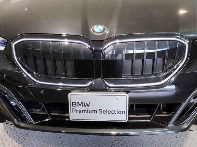 ５シリーズ ５２３ｉ　Ｍスポーツ　コンフォートドライブＰＫＧ　ブラックキドニーグリル　アダプティブサスペンション　ヘッドアップディスプレイ　インテグレイトアクティブステアリング　４ゾーンエアコン　ＡｐｐｌｅＣａｒＰｌａｙ　１９ＡＷ（25枚目）