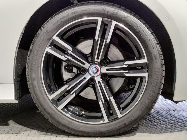 残価設定型ＢＭＷバリューローンをご利用いただくと月々のお支払が抑えられ追加装備をしたりワンランク上のモデルが可能になります。最終回お支払い方法は３つの選択ができ、その時のご希望に合わせご清算頂けます。