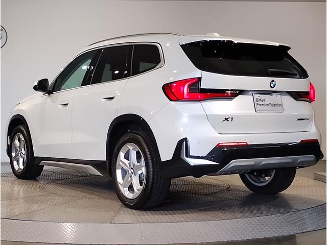 X1 xDrive 20d xライン 元レンタカー ヴェガンザブラックレザー シートヒーター 電動リヤゲート(キック開閉付き) アンビエントライト カーブドディスプレイ 18インチアルミホイール 全方位カメラ アクティブクルーズC(25枚目)