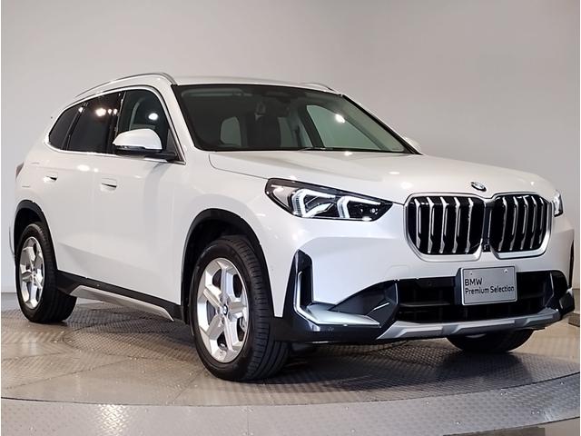 X1 xDrive 20d xライン 元レンタカー ヴェガンザブラックレザー シートヒーター 電動リヤゲート(キック開閉付き) アンビエントライト カーブドディスプレイ 18インチアルミホイール 全方位カメラ アクティブクルーズC(29枚目)