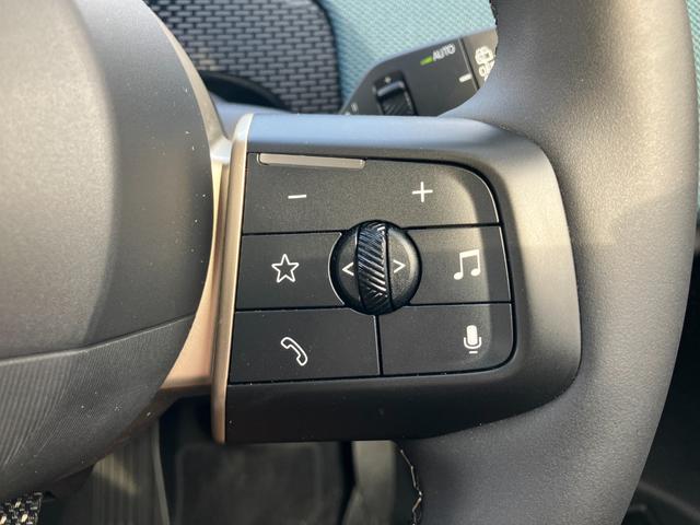 MINI カントリーマンE フェイバリット・トリム 弊社デモカー ベスキンビンテージブラウン 19インチアルミホイール 電動シート ステアリングヒーター 全周囲カメラ 電動トランク シートヒーター Applecarplay AndroidAuto(24枚目)