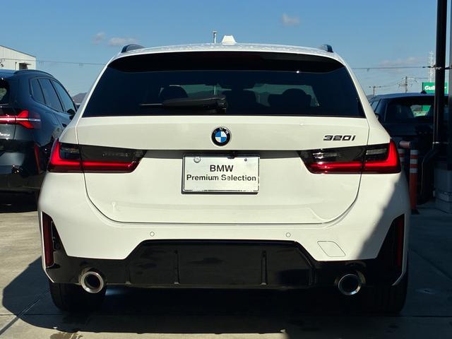 3シリーズ 320iツーリング Mスポーツ デモレンタ ヘッドアップディスプレイ アクティブクルーズコントロール 電動トランク 禁煙車 カーブドディスプレイ 純正18インチアルミホイール 全方位カメラ ミラー内蔵ETC シートヒーター(9枚目)