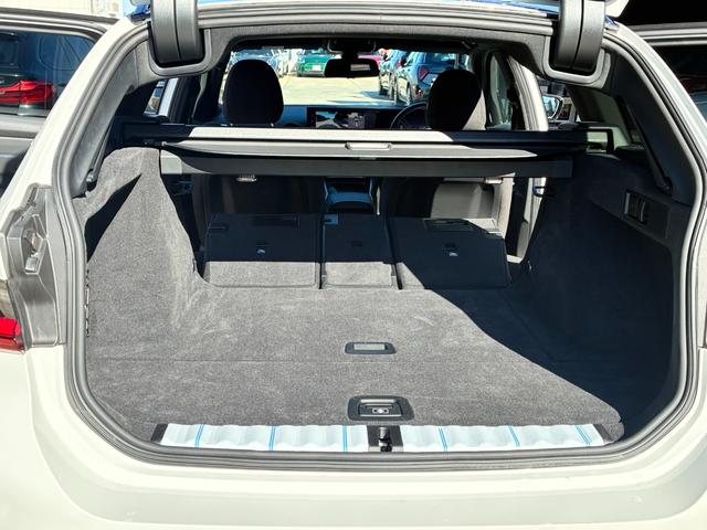 3シリーズ 320iツーリング Mスポーツ デモレンタ ヘッドアップディスプレイ アクティブクルーズコントロール 電動トランク 禁煙車 カーブドディスプレイ 純正18インチアルミホイール 全方位カメラ ミラー内蔵ETC シートヒーター(43枚目)