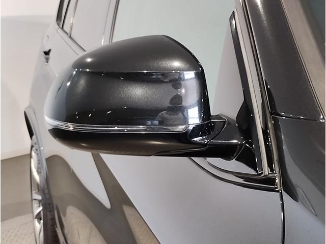 X5 xDrive 35d Mスポーツ 2年保証付プライムPKGセレクトPKG パノラマガラスSR ブラックレザーシート シートヒーター ハーマンカードン 20インチAW ACC軽減ブレーキ 電動リアゲート スマートキー HDDナビBカメラ(21枚目)