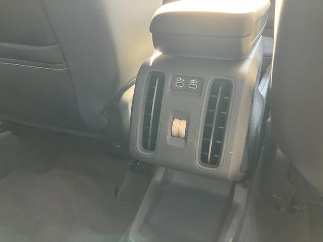 MINI カントリーマンC クラシック・トリム 弊社社用車 ベスキンコンビシート ステアリングヒーター シートヒーター AppleCarplay AndroidAuto 軽減ブレーキ 電動トランク 全周囲カメラ ヘッドアップディスプレイ(65枚目)