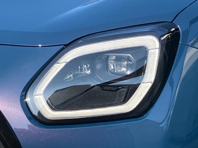 MINI カントリーマンC クラシック・トリム 弊社社用車 ベスキンコンビシート ステアリングヒーター シートヒーター AppleCarplay AndroidAuto 軽減ブレーキ 電動トランク 全周囲カメラ ヘッドアップディスプレイ(71枚目)