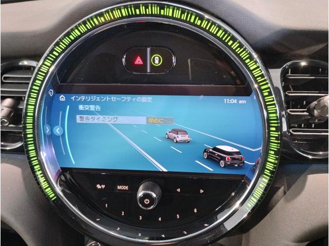 MINI クーパーD カムデン・エディション 特別仕様車 カーボンPKG ACC 軽減ブレーキ ブラックルーフ ブラックミラーカバー スポーツシート アップルカープレイ バックカメラ パークセンサー スマートキー ETC 17インチアルミ(51枚目)