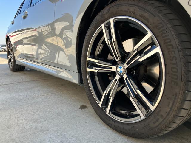 3シリーズ 320dxDriveツーリングMスポーツハイラインP 弊社デモカー サウンドPKG カーブドディスプレイ ステアリングヒータ 全周囲カメラ ACC 軽減ブレーキ 地デジチューナ 電動リアゲート ハーマンカードンスピーカ サンプロテクションガラス(10枚目)